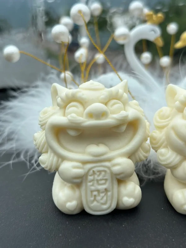 Handmade Coconut Wealth Lion Statue Pair